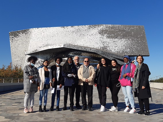 Lire la suite à propos de l’article Visite de l’exposition Sebastao Salgado à la Philarmonique